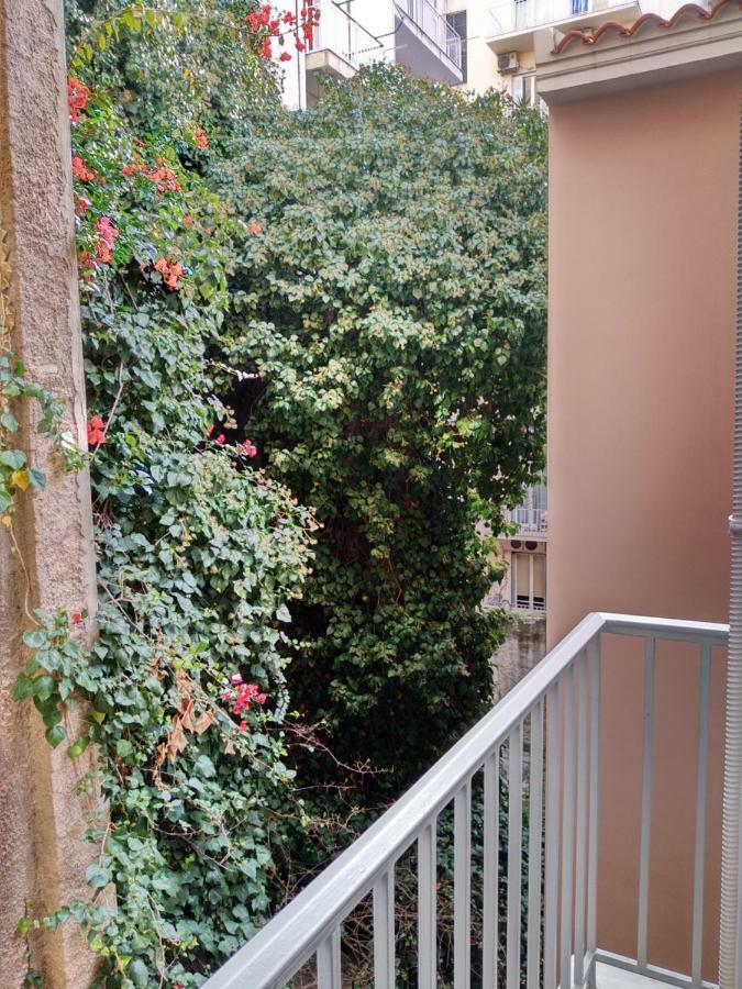 Darsiss 2 - Museum Apartment Афіни Екстер'єр фото