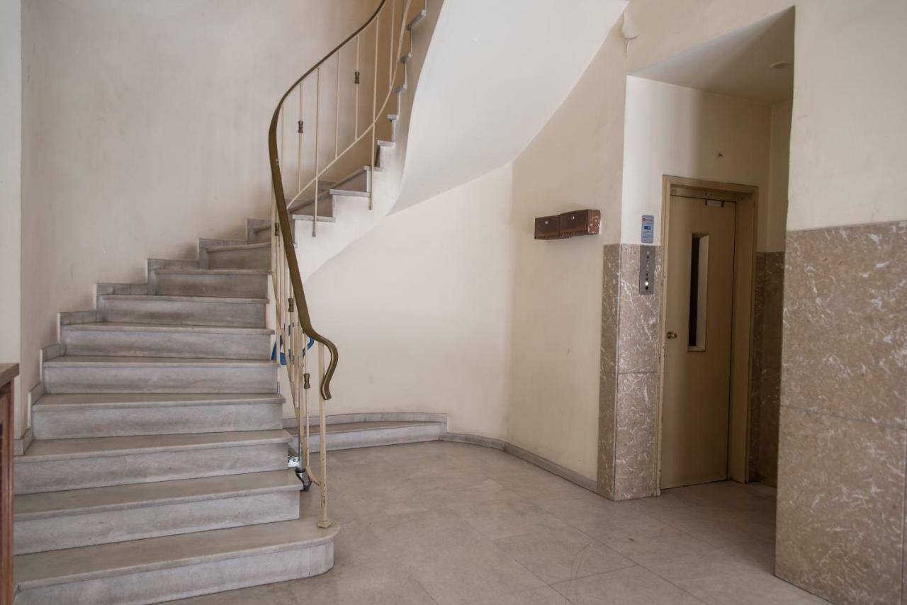 Darsiss 2 - Museum Apartment Афіни Екстер'єр фото